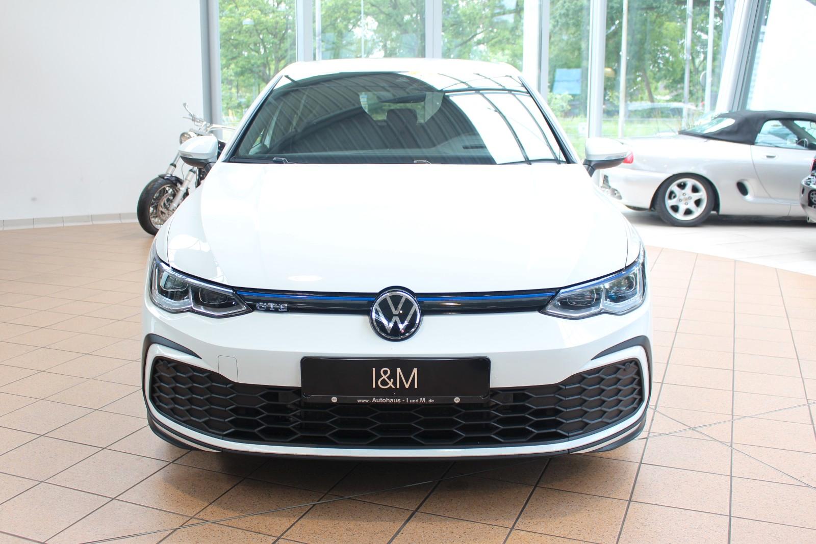 Volkswagen Golf VIII Lim. GTE eHybrid+Autom+Head-Up+AHK+ACC