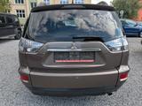 Mitsubishi Outlander Motion 2WD Benzin 2.0 Tüv Neu - Mitsubishi Outlander: Motion