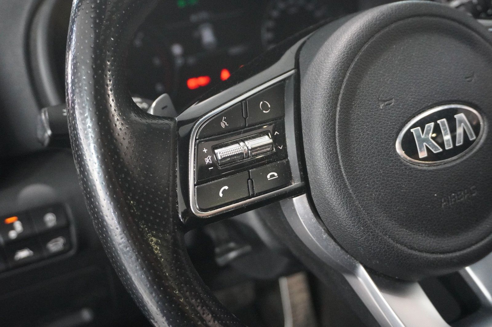 Fahrzeugabbildung Kia Sportage 2.0D GT-LINE AWD NAVI/LED/360°/PANO/AHK
