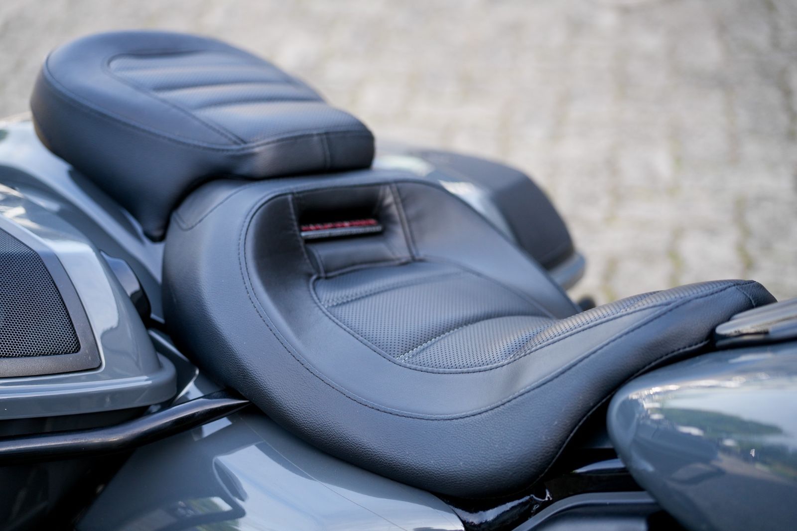 Fahrzeugabbildung Harley-Davidson FLTRXSE CVO Road Glide - JEKILL & HYDE -