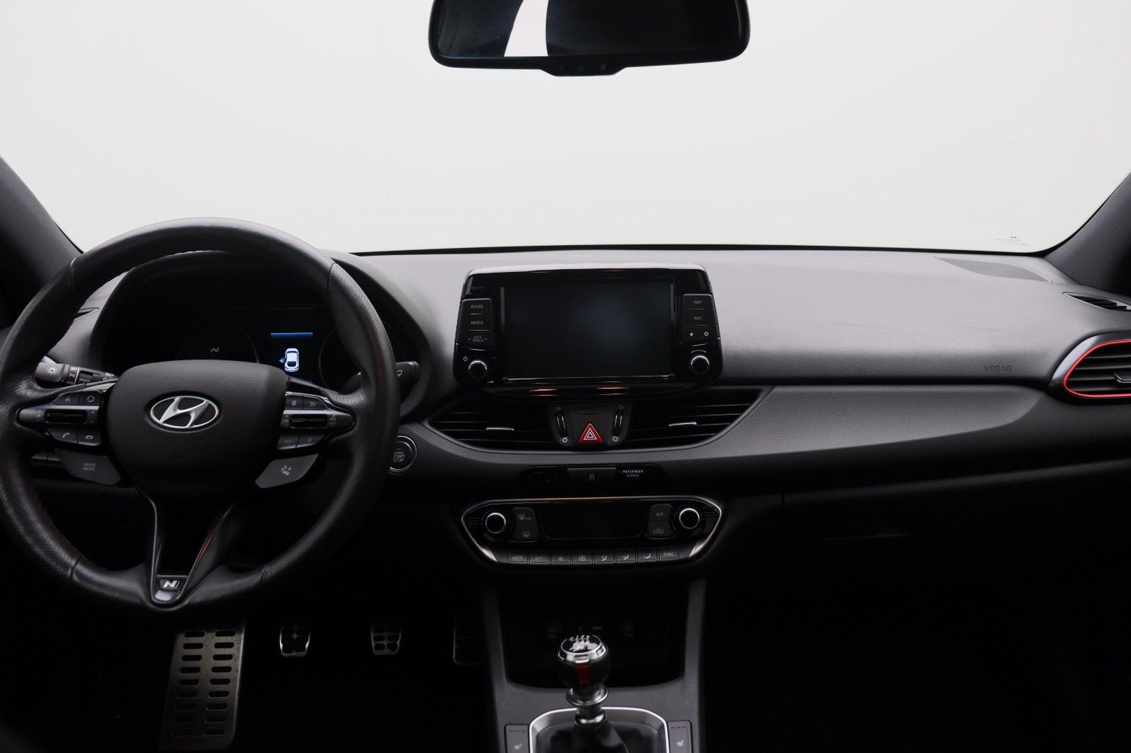 Fahrzeugabbildung Hyundai i30 Fastback N Performance Schiebedach 1. Hand