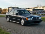 Mercedes-Benz 190  2.5-16V - Mercedes-Benz 190: 2.5