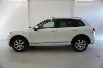 Volkswagen Touareg - 2