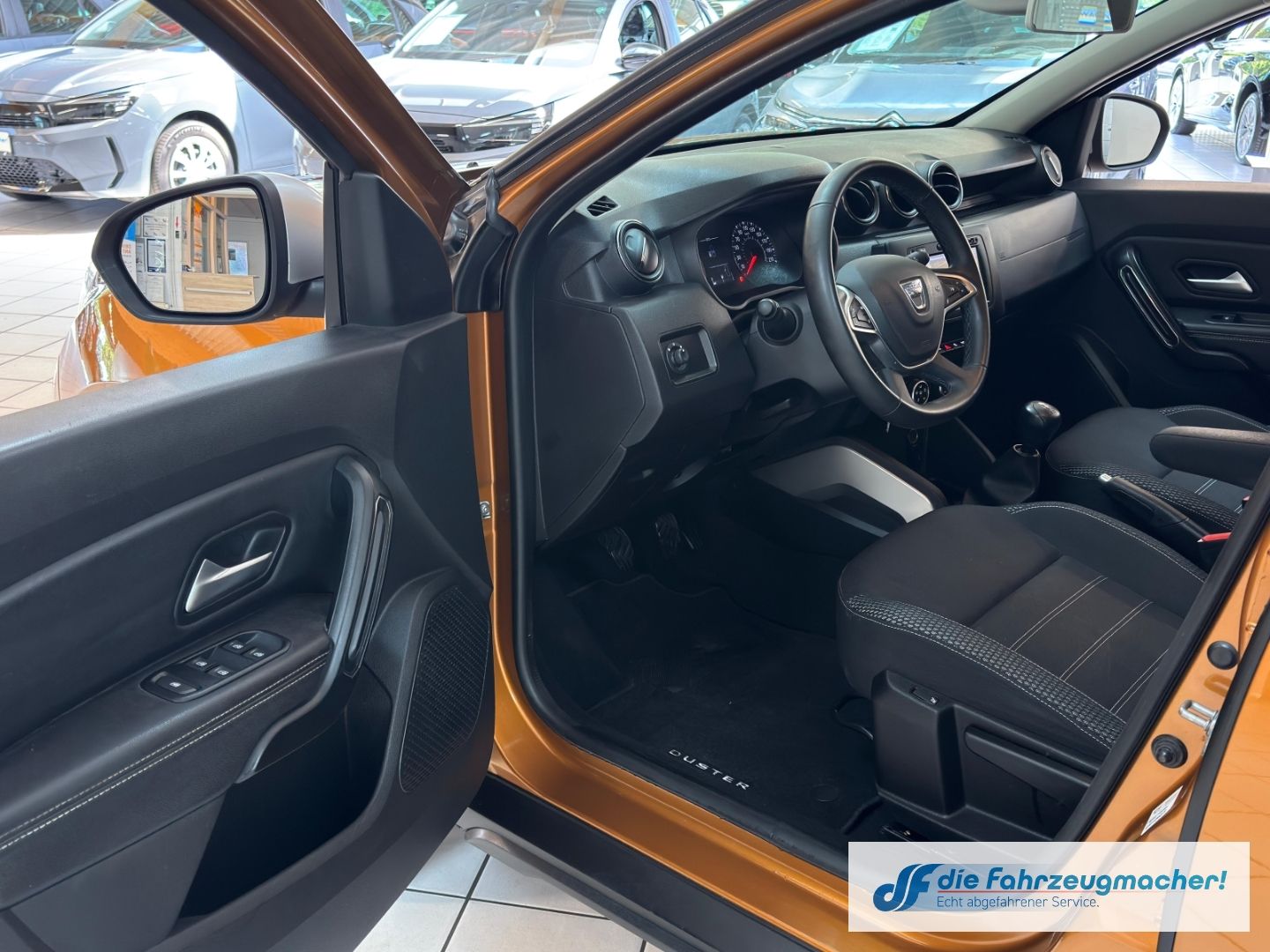 Fahrzeugabbildung Dacia Duster II Prestige 4WD Navi ACC Apple CarPlay An