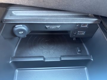 Fotografie des Opel Astra L ST Enjoy Kamera LED Sitz-/Lenkradheizung