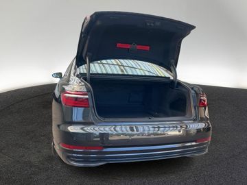 Audi A8 - 10
