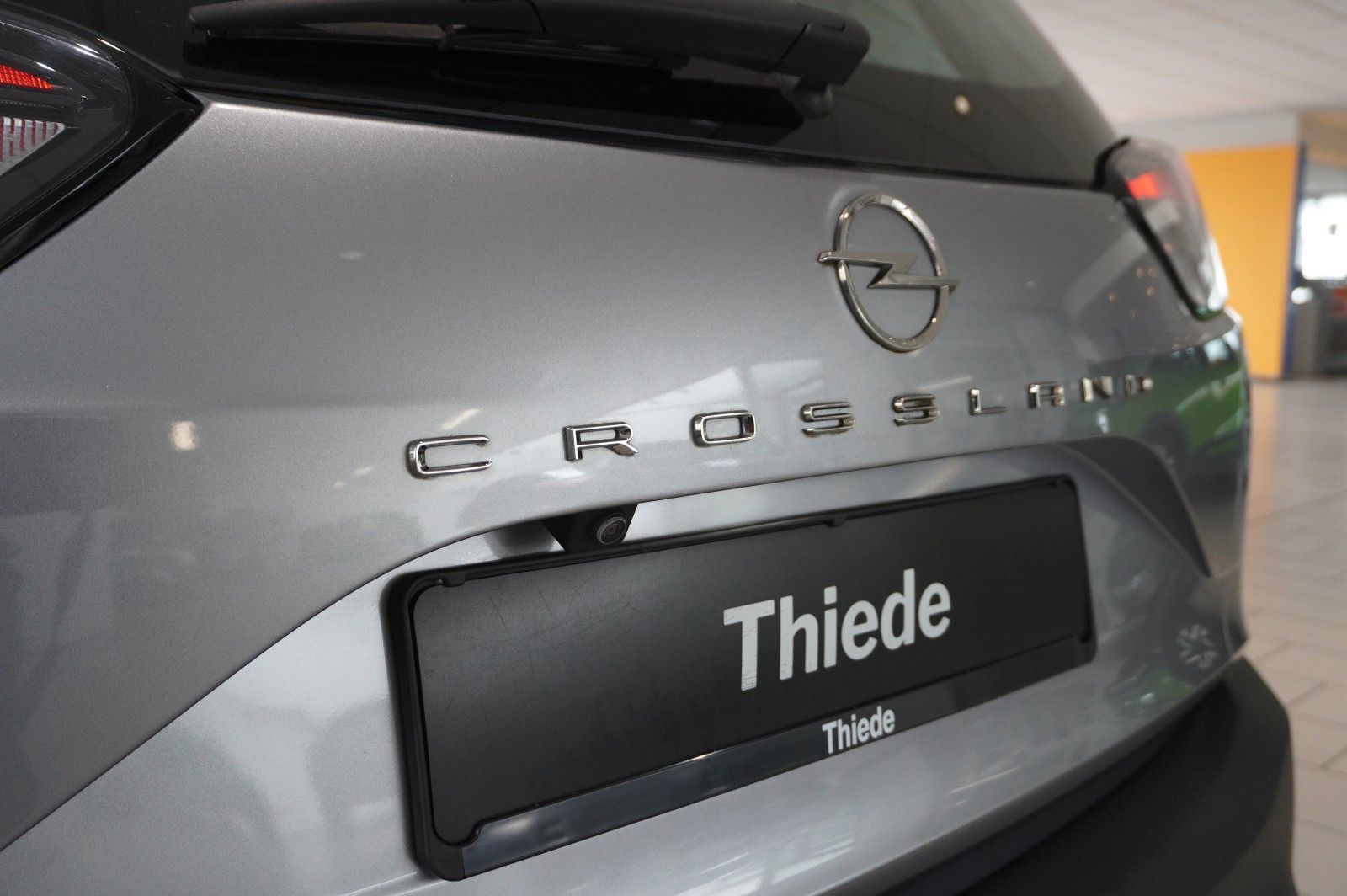 Fahrzeugabbildung Opel Crossland (X) 1.2 EDITION NAVI/LED/KAMERA/TEMP.