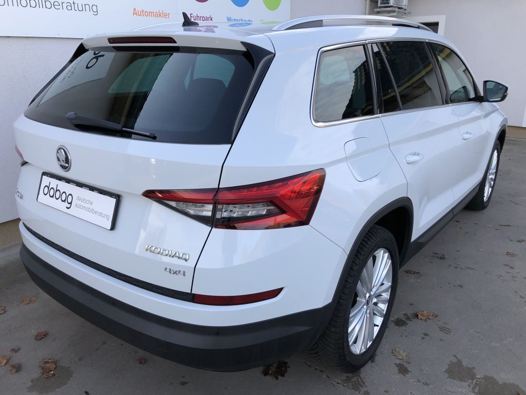 SKODA Kodiaq 2.0TDI 4x4 DSG Style Standh.Kam.AHK.Allw. – Bild 9