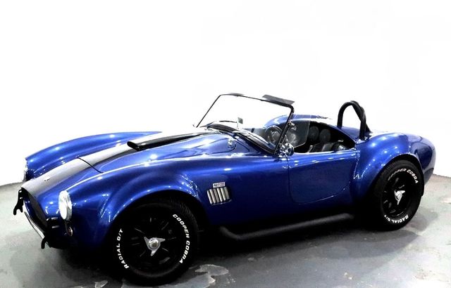 AC 427 Backdraft Shelby Racing Design Cobra 5,7 V8