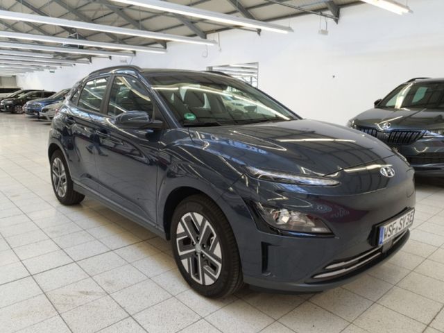 Hyundai Kona Select*Effizienz*Wärmepumpe*ACC*R.Cam*SHZ