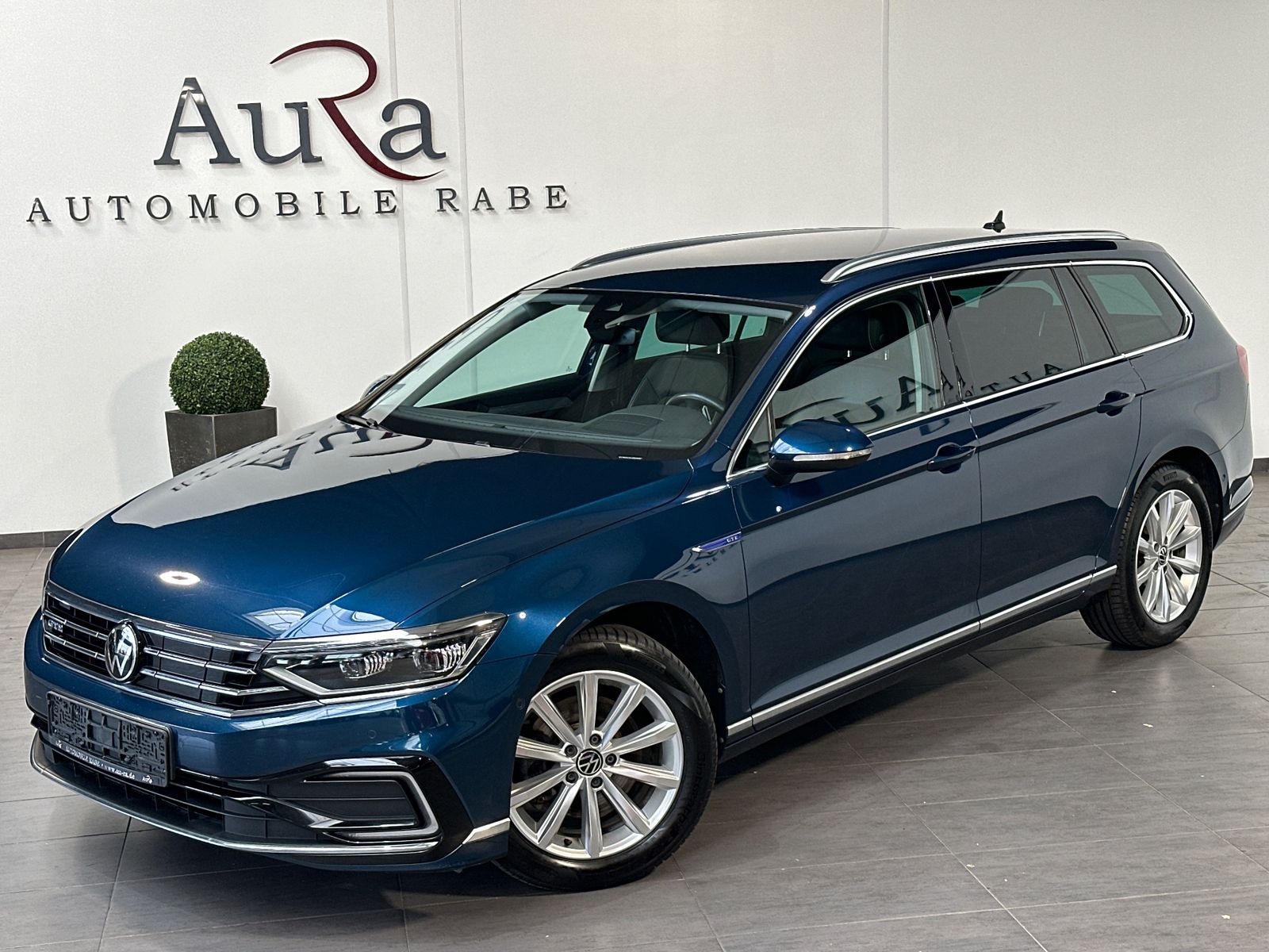 Volkswagen Passat Variant 1.4 TSI DSG GTE NAV+LED+PANO+STHZ