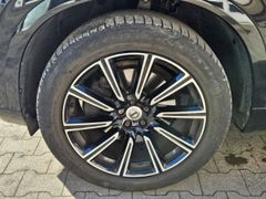 Fahrzeugabbildung XC90 Momentum AWD LED KAM STANDHZ PANO