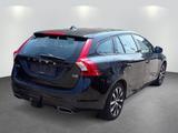 Volvo V60 Kombi Linje Svart AHK GRA Leder Navi PDC SHZ - Volvo V60 aus 2018