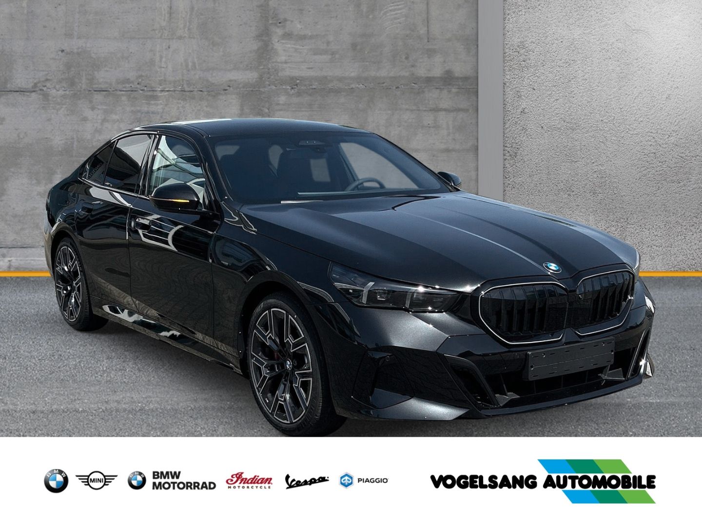 Fahrzeugabbildung BMW 520 i M Sport I Park-Assistent Sportpaket HUD AH