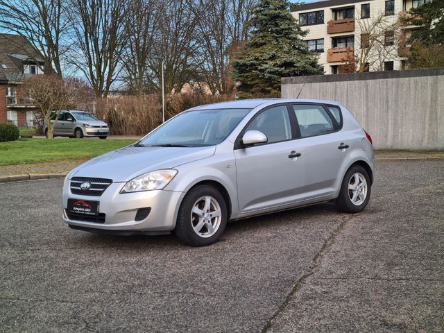 Kia Ceed 1.6 CRDI *1.Hand*wenig km*