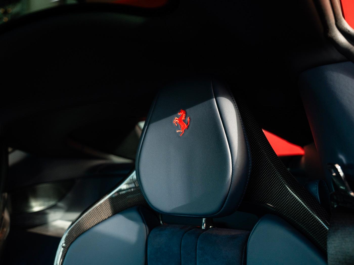 Ferrari 12Cilindri Panoramadach*Lift*HiFi-Burmester