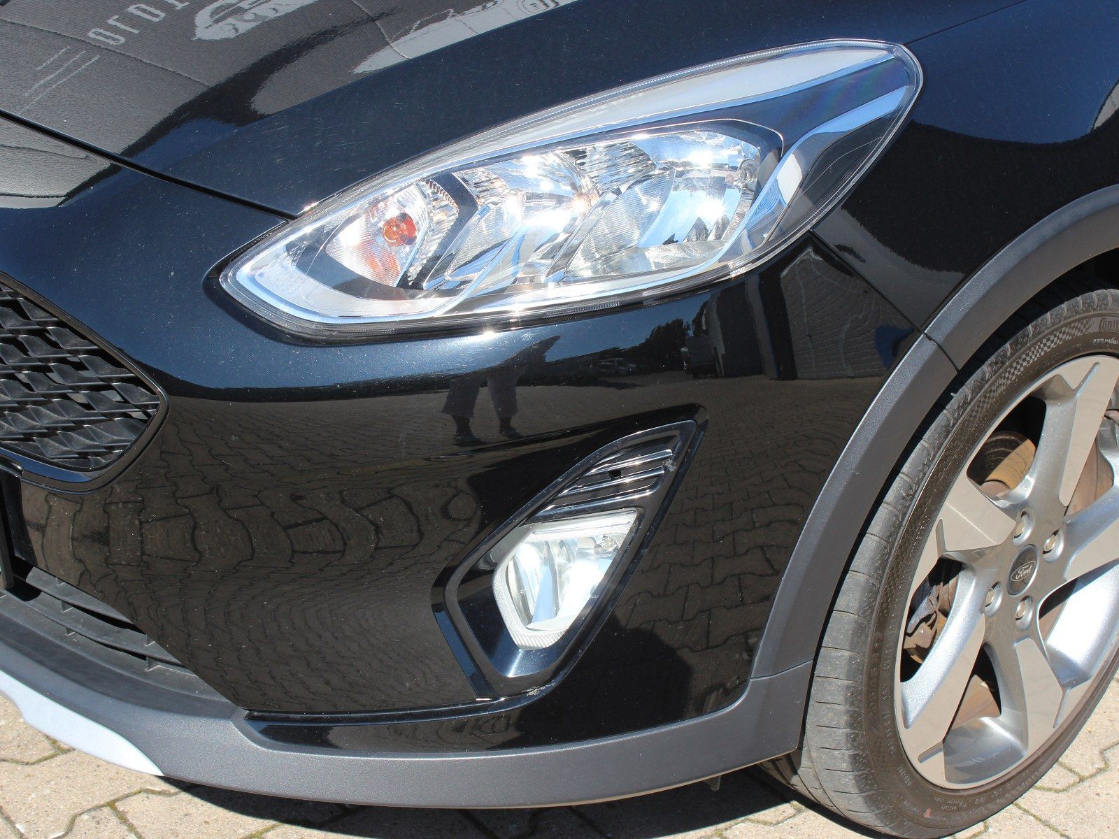 Fahrzeugabbildung Ford Fiesta Active 1,0 EcoBoost Start/Stopp