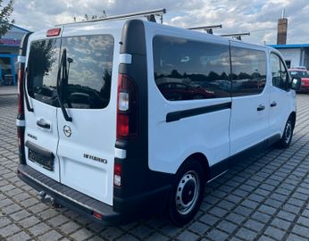 Opel Vivaro - 5