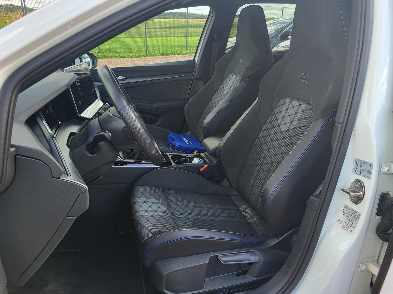 Volkswagen Golf Variant 1.5 TSI R-Line ACC Winter LED App, миниатюра 10