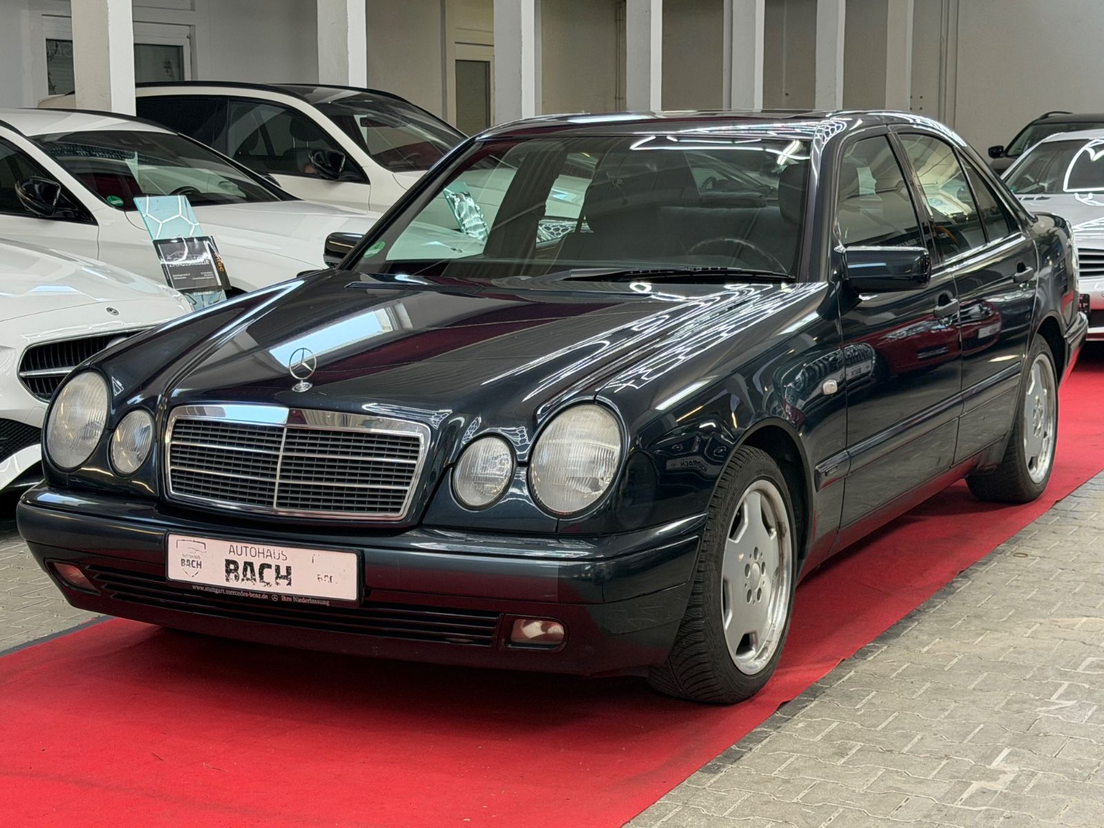 Mercedes Mercedes-Benz E 280 Classic *TÜV 7.2027*COC*SCHIEB