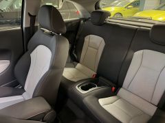 AUDI A1 ambition Sportfahrwerk Sportsitze 17 Zoll SHZ
