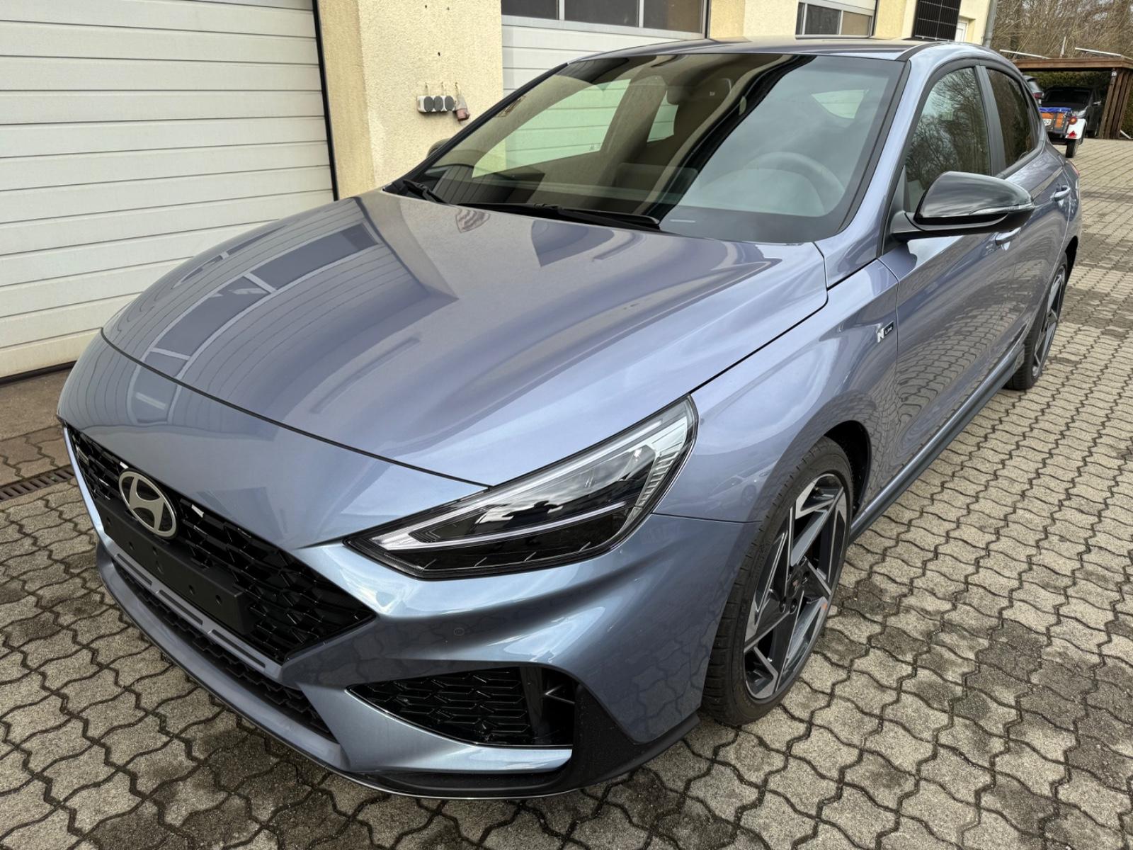 Hyundai i30 1.5 T-GDI Fastback Hybrid N Line DCT