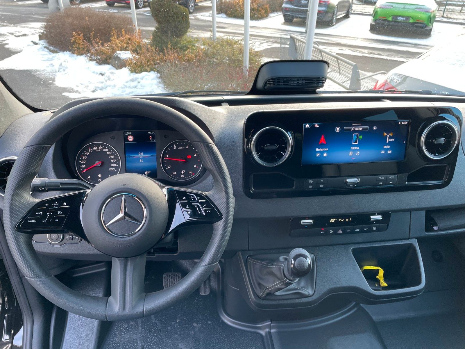 Fahrzeugabbildung Mercedes-Benz Sprinter 317 CDI 3665 DoKa/Mixto Stdheiz AHK3,5