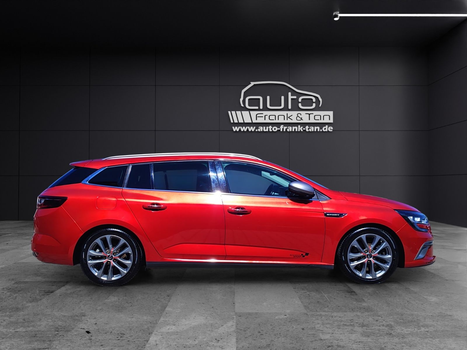 Fahrzeugabbildung Renault Megane IV Grandtour GT/Navi/Head-UP/Kamera/ACC/