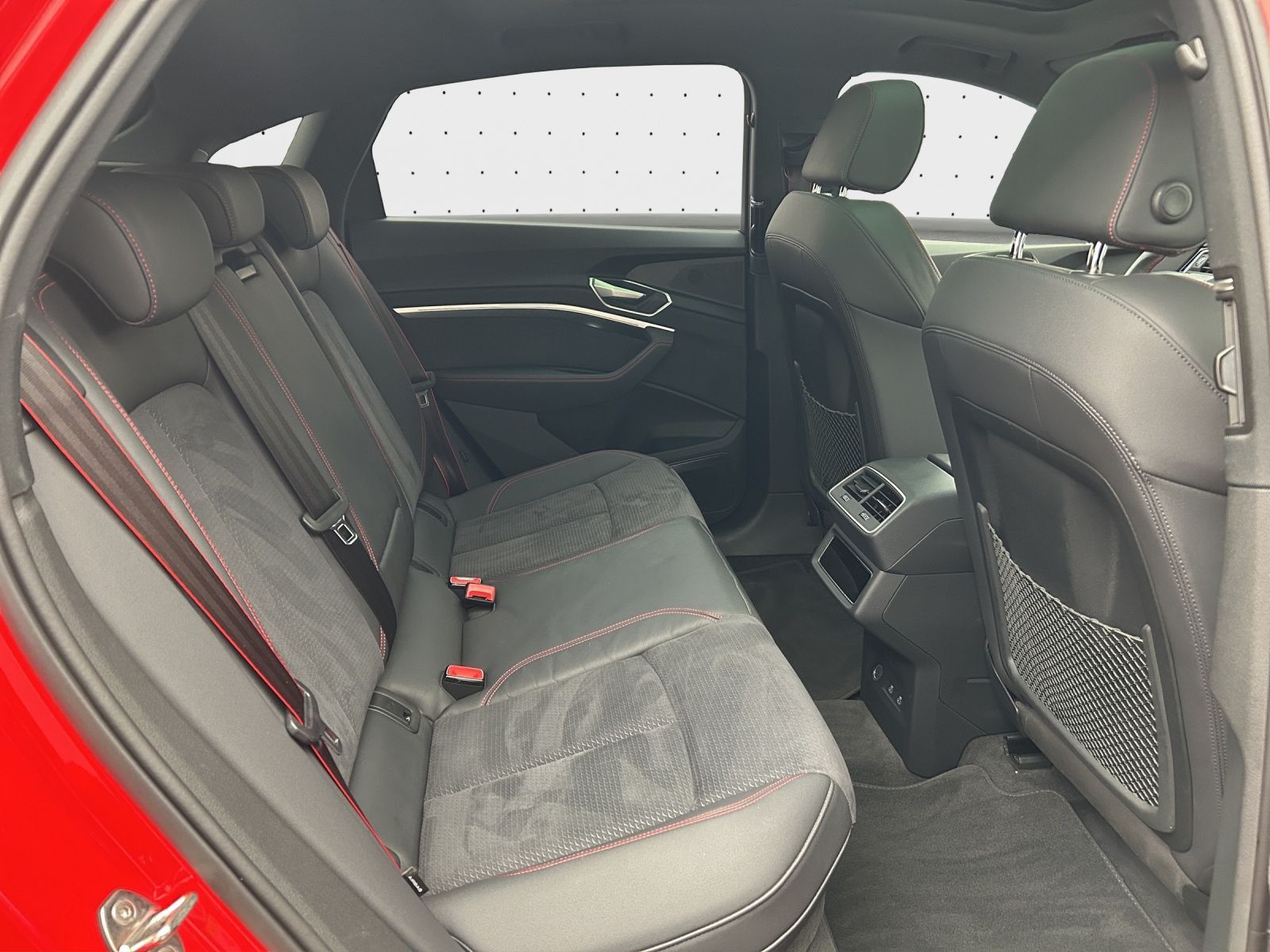 Audi Q8 e-tron - Bild 17