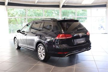 Volkswagen Golf - 4