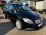 Mercedes-Benz B 200 CDI*Inspektion NEU!!*Leder*SHZ.. - Mercedes-Benz B 200 in Bremen