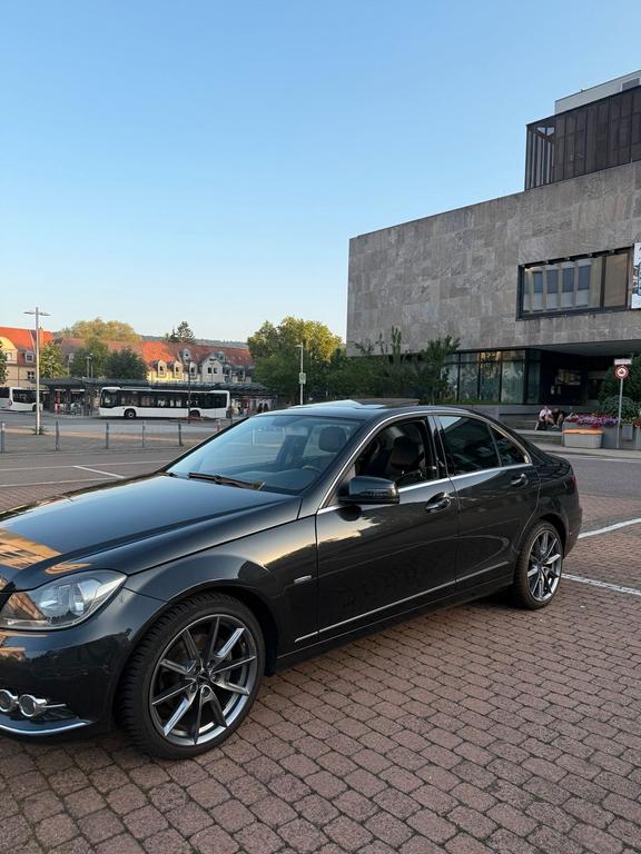 Mercedes-Benz C 200