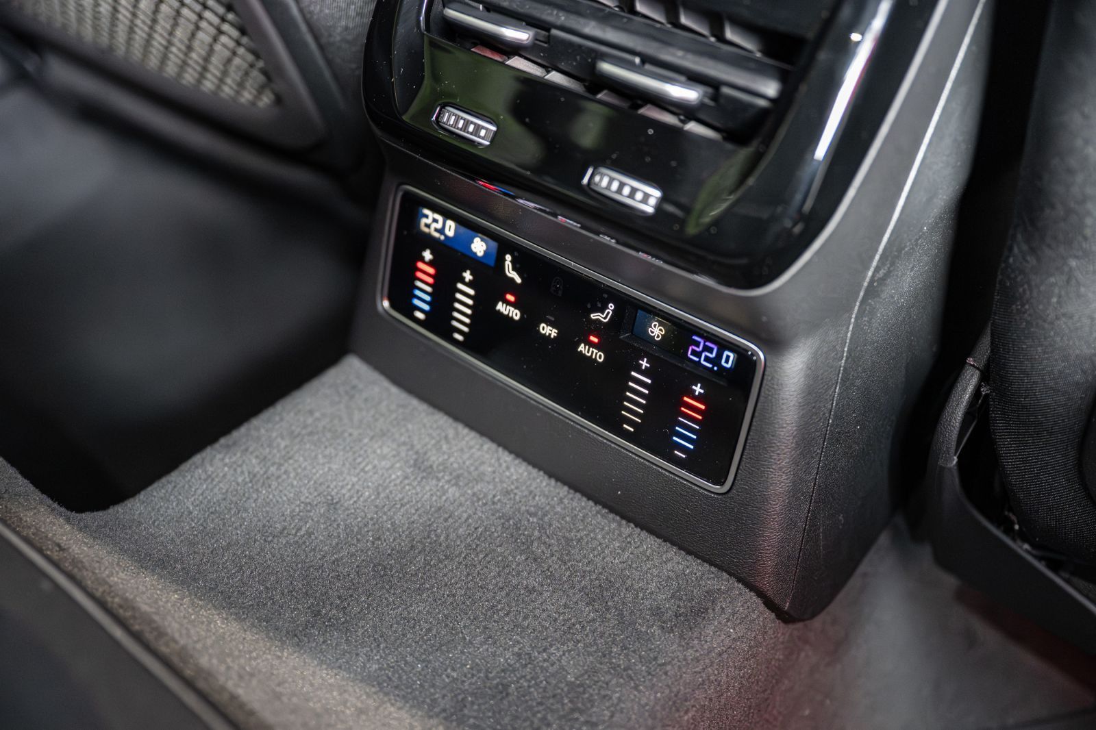 Audi A6 - Bild 8