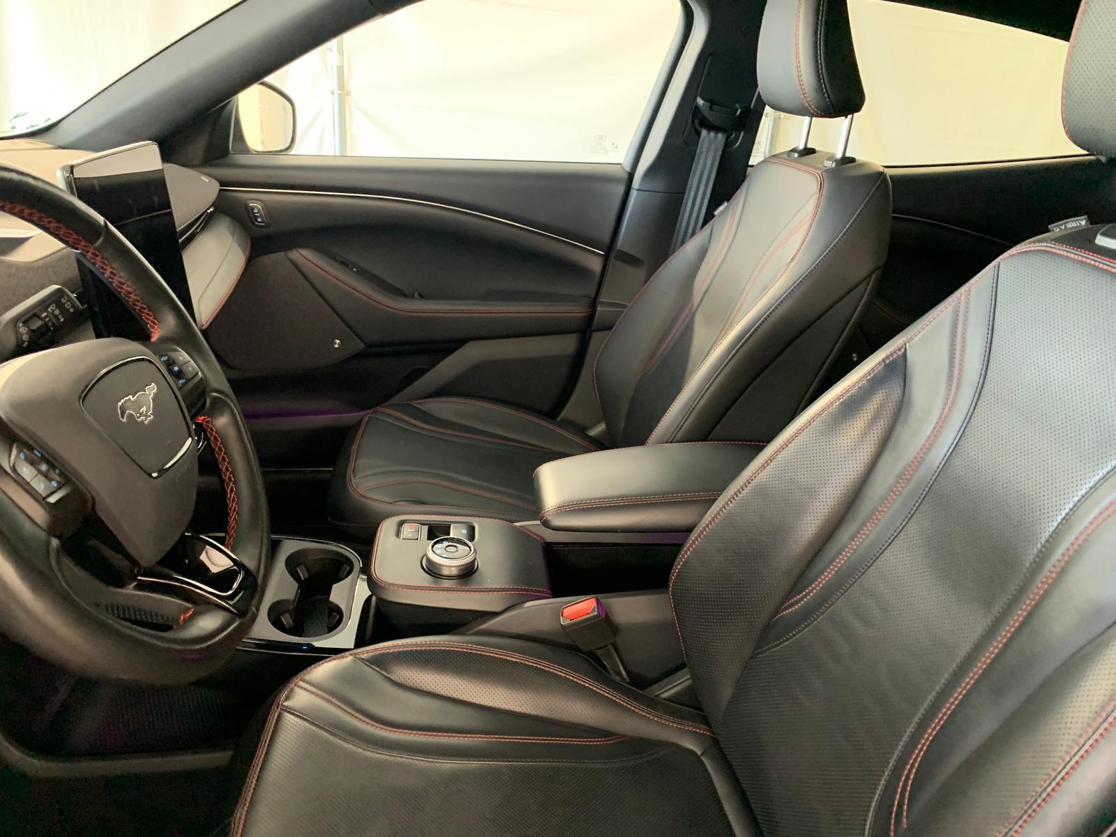Ford Mach-E Ext.Range AWD99kWh TechPkt2|Pano|360°|ACC