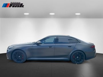 BMW M5 Limousine M Drivers P. DAB LED RFK Klimaaut.