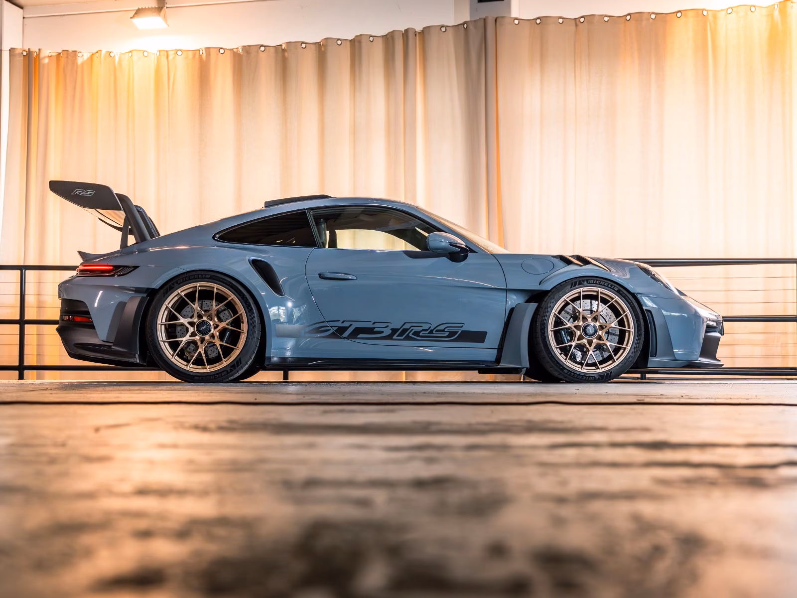 Porsche 992 GT3 RS LIFT
