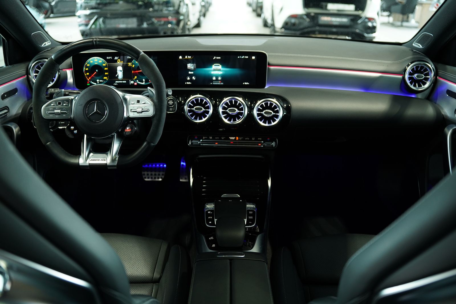 Mercedes Benz A 35 Amg