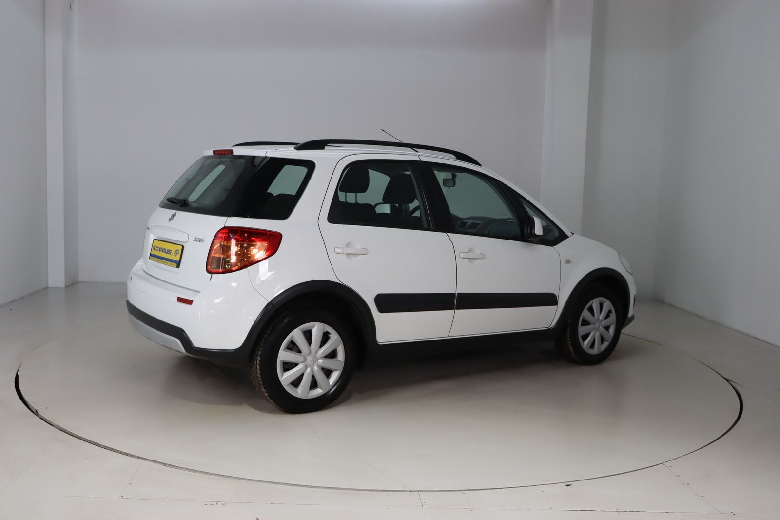 Fahrzeugabbildung Suzuki SX4 1.6 VVT * 1. Hand *HU/AU bis 11.2027 * Klima