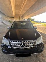 Mercedes-Benz ML 350 CDI 4MATIC - - Mercedes-Benz ML 350 Gebrauchtwagen in München