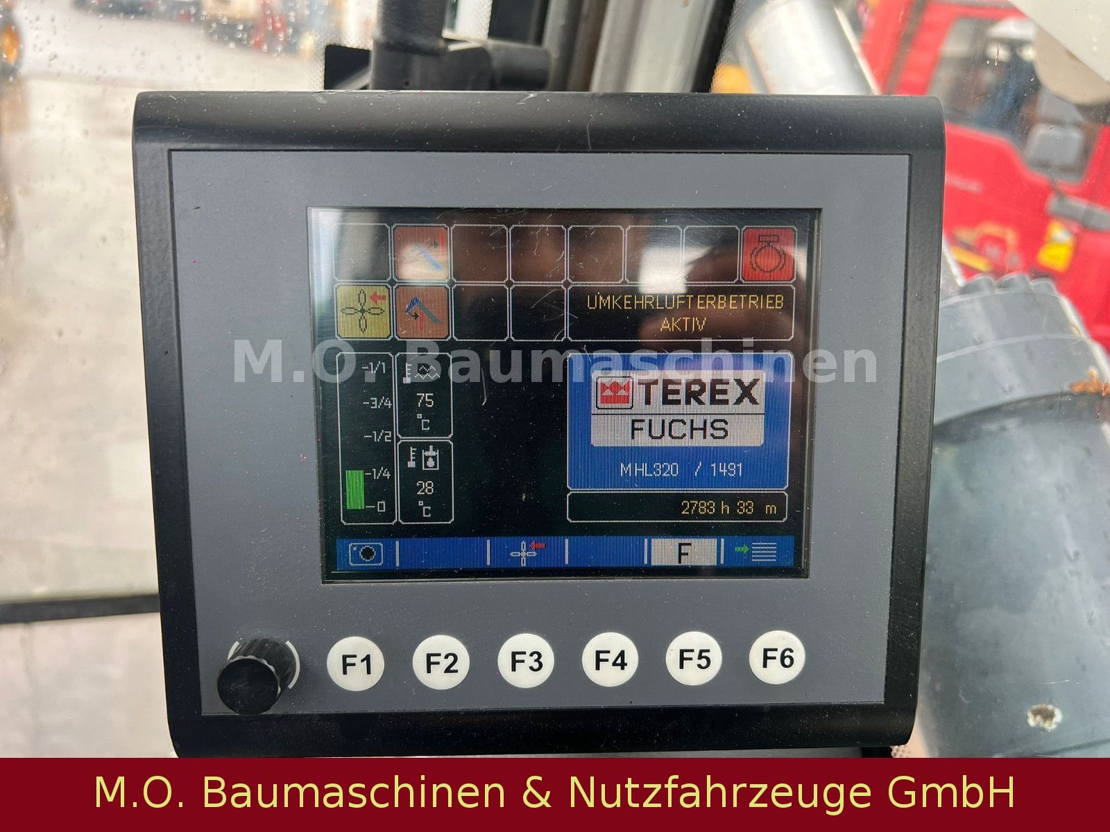 Fahrzeugabbildung Fuchs MHL 320 /AC /Magnetalage/ZSA/Hochfahrbare Kabine