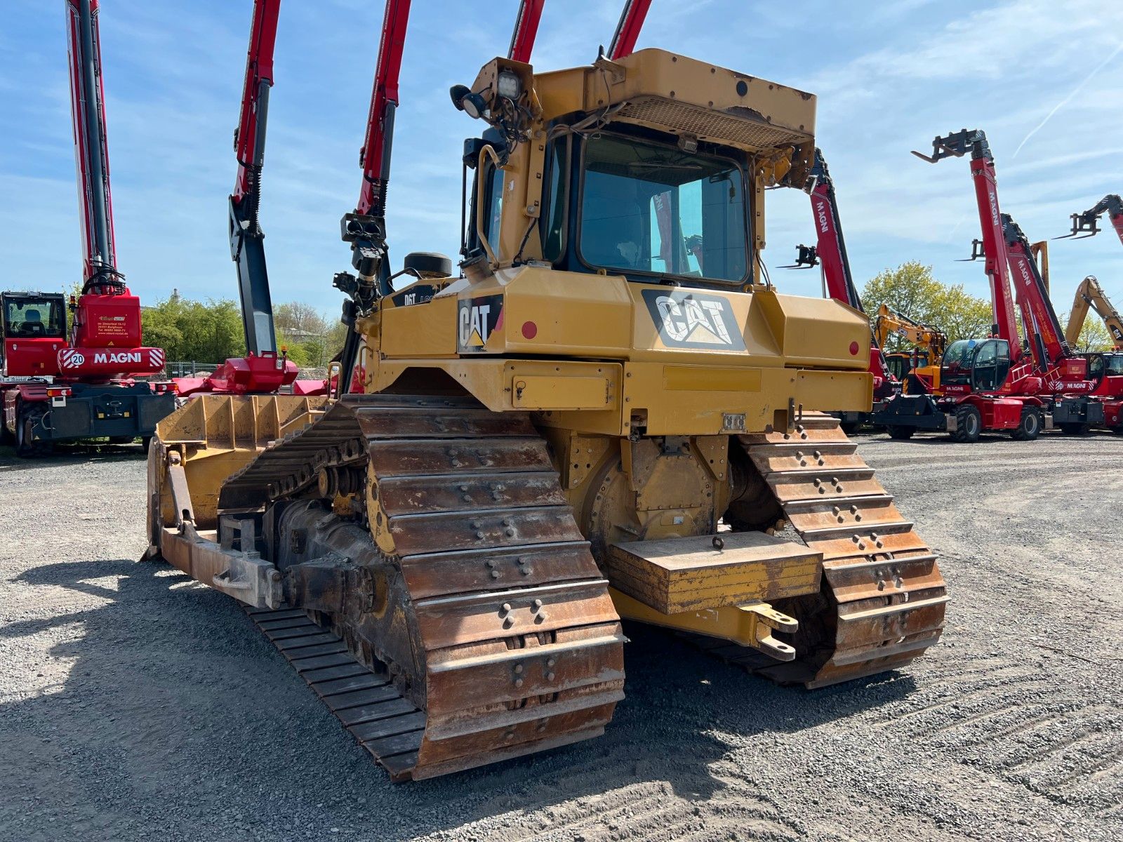 Fahrzeugabbildung CAT D6T LGP / 2014 / 16.261h / Klima / Ripperventil