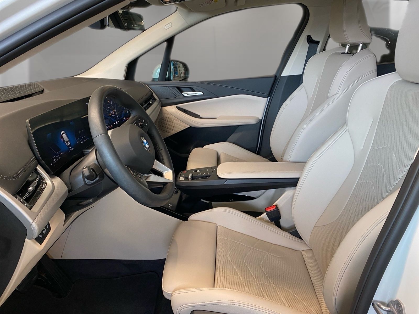 BMW 220 Active Tourer - Bild 9