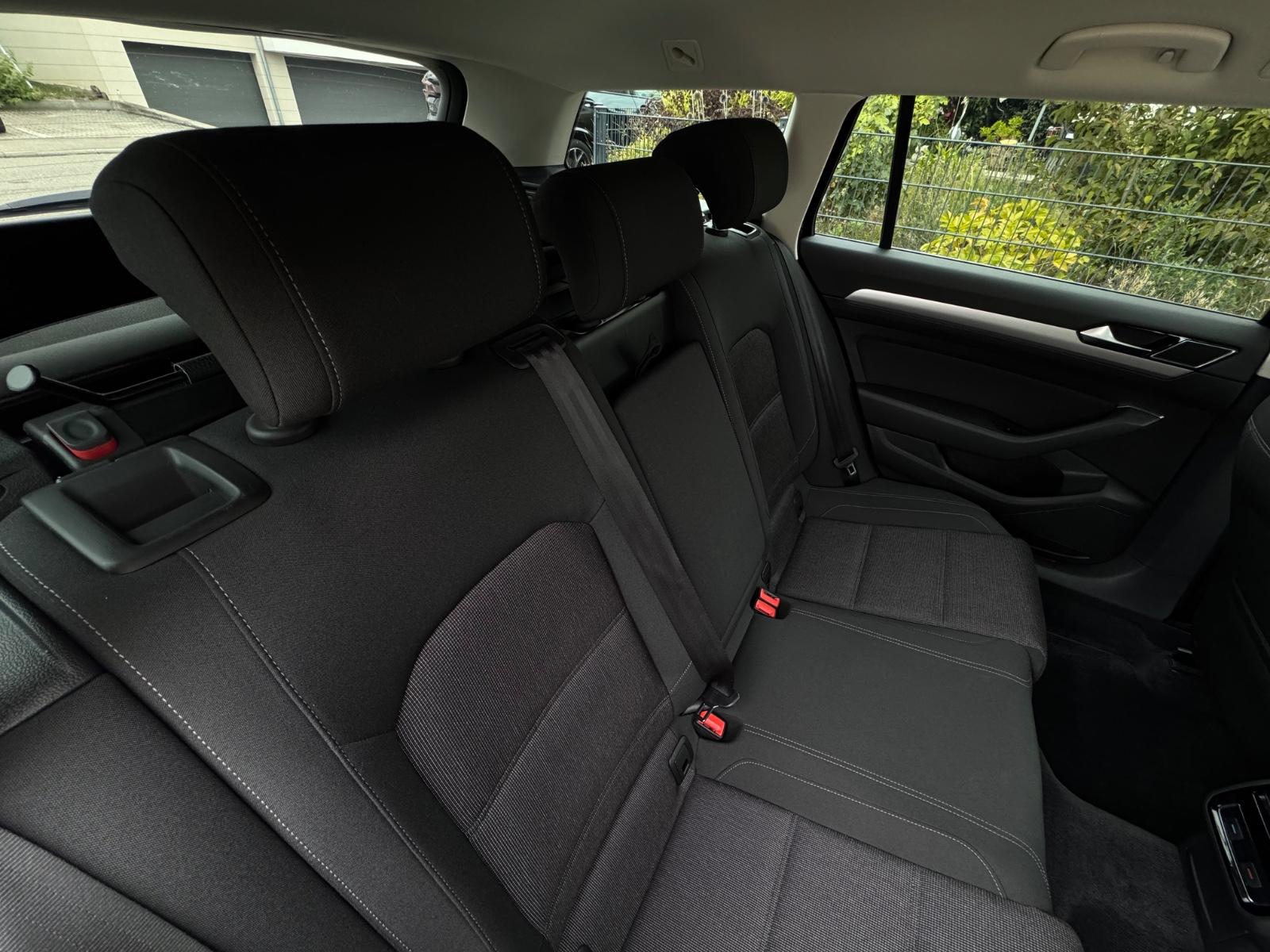 Volkswagen Passat 1.5 Variant Comfortline DSG AUTOM.*GARANT