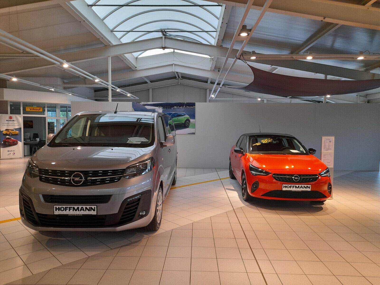 showroom-image-main