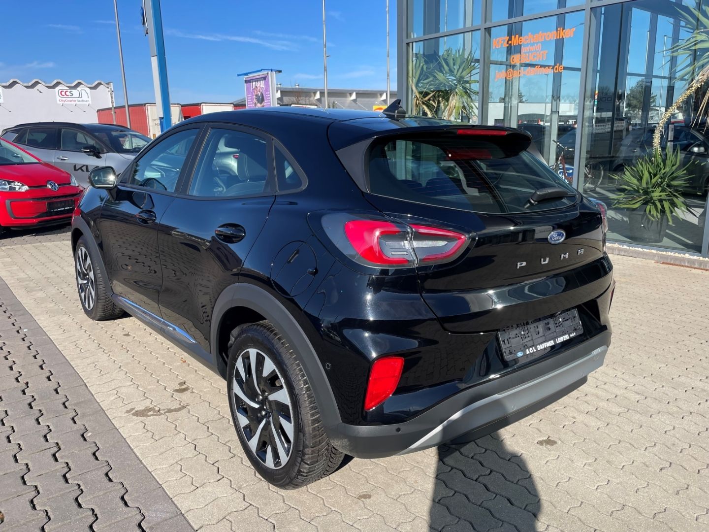 Fahrzeugabbildung Ford Puma Titanium Navi Rückf. Kamera Tempomat