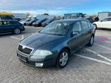 Skoda Octavia Lim. Ambiente 1.6 MPI - Skoda Octavia: Mpi