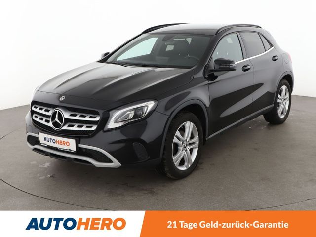 Mercedes-Benz GLA 180 Style Aut.*NAVI*TEMPO*LED*PDC*SHZ*