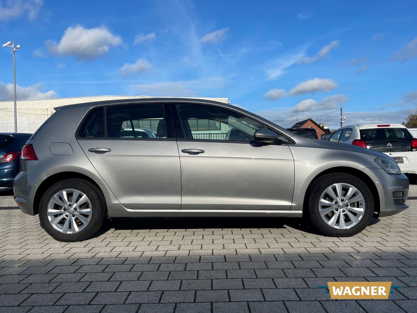 Fahrzeugabbildung Volkswagen Golf VII Comfortline BMT Klimaautomatik