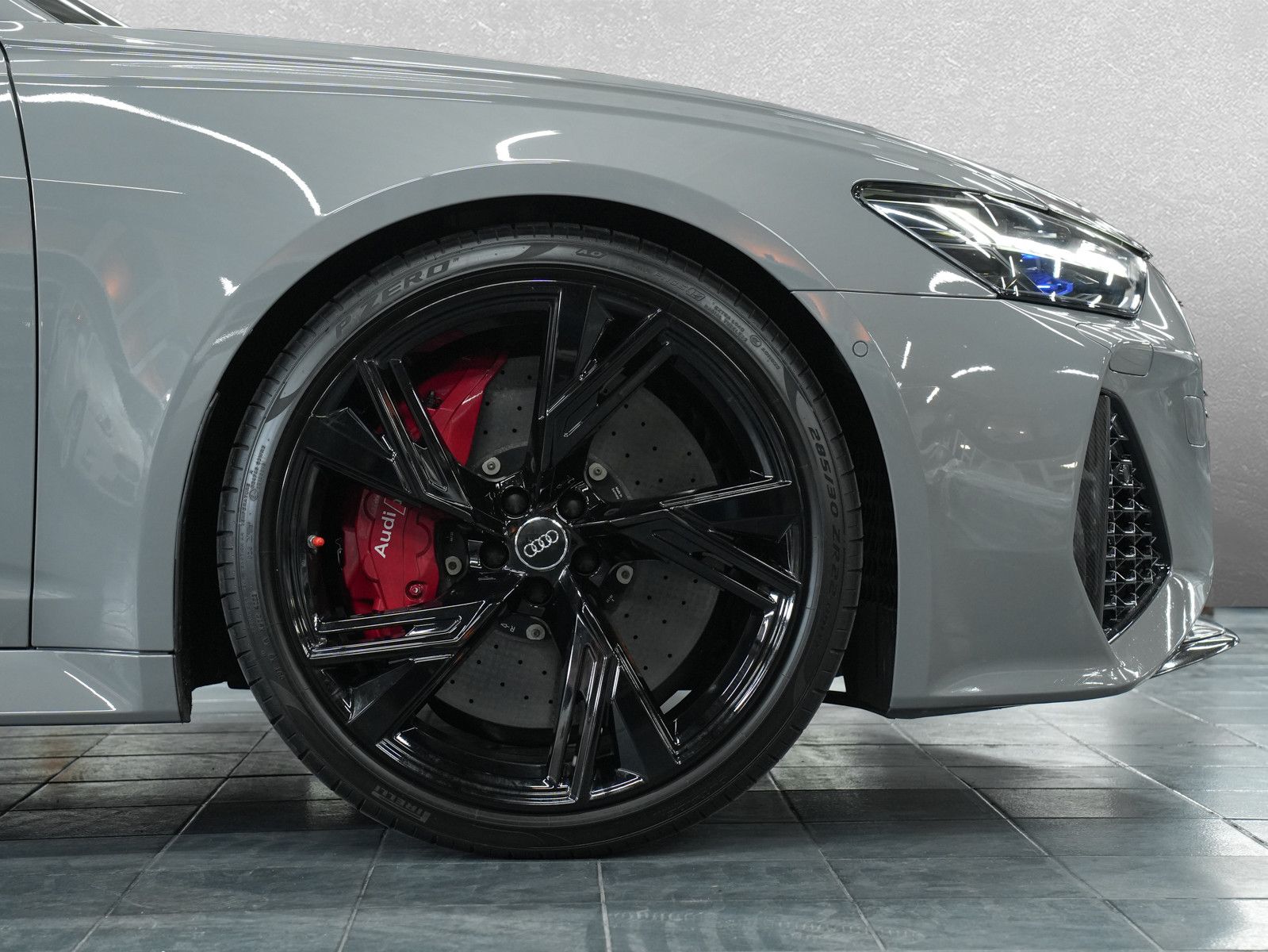 Fahrzeugabbildung Audi RS6 - Keramik|Dyn+|B&O-19|Nachtsicht|22"|Matrix