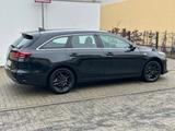 Kia cee'd Sportswagon 1.6 CRDi Eco 100kW Vision ... - Kia cee'd Sportswagon von privat